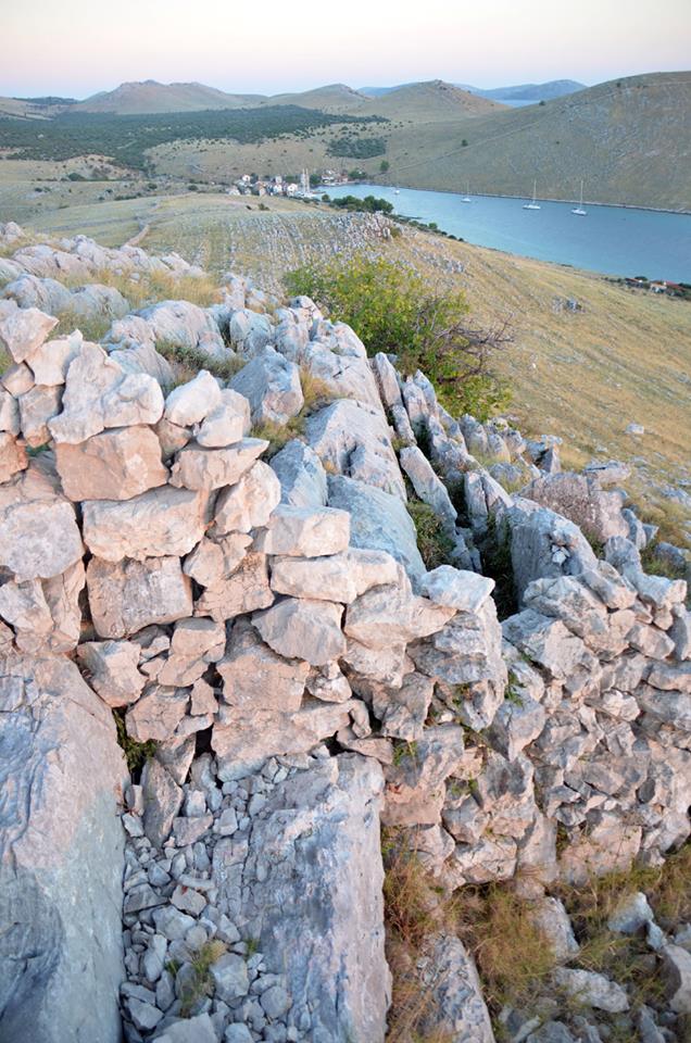 Kornati_suhozid1