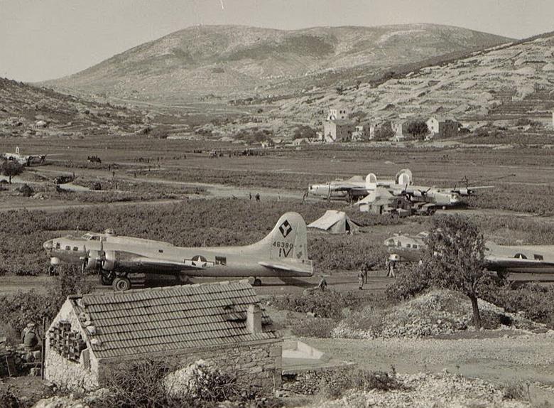 Vis 1944