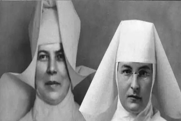 JEWS AT ZAGREB HOSPITAL DURING WWII