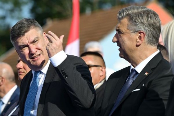 VELEIZDAJNIČKA ŠUTNJA MILANOVIĆA I PLENKOVIĆA